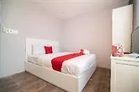 Hotel Reddoorz Plus Near Tan Dinh Market 2 Ho Chi Minh City